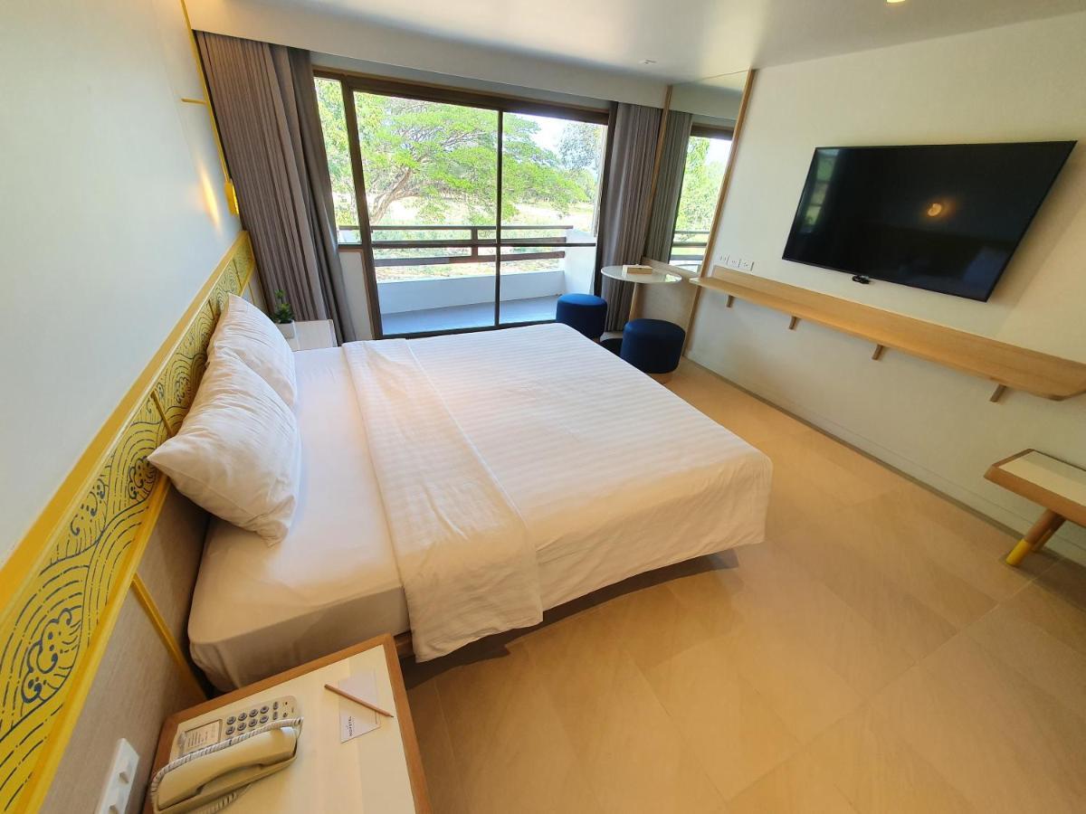 Novotel Rayong Rim Pae Thang Kwian